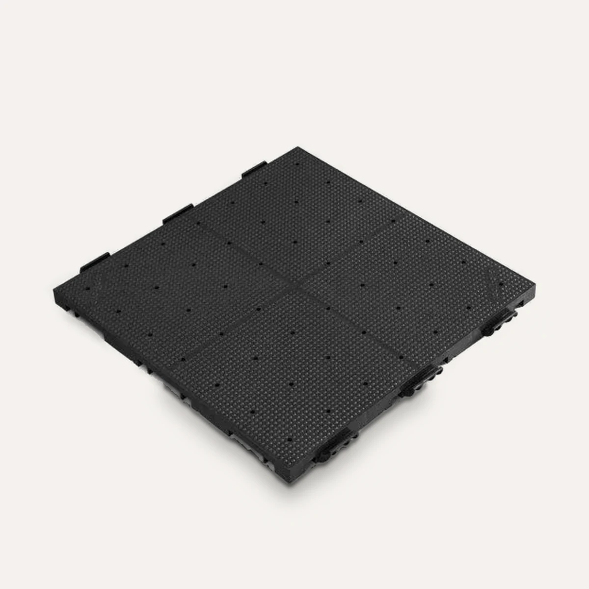 Einzelne schwarze Bodenplatte mit Lochung