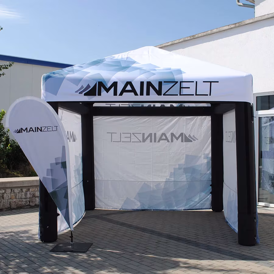 Aufblasbarer Pavillon 3x3 m mit Druck auf kompakter Eventfläche