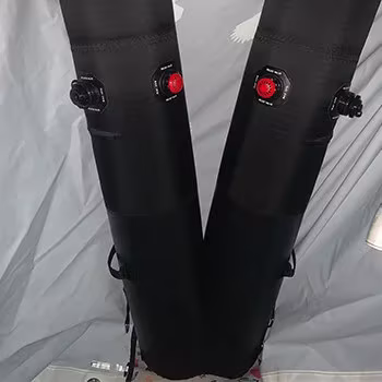 Ventile an den aufblasbaren Standbeinen eines Spider-Zeltes