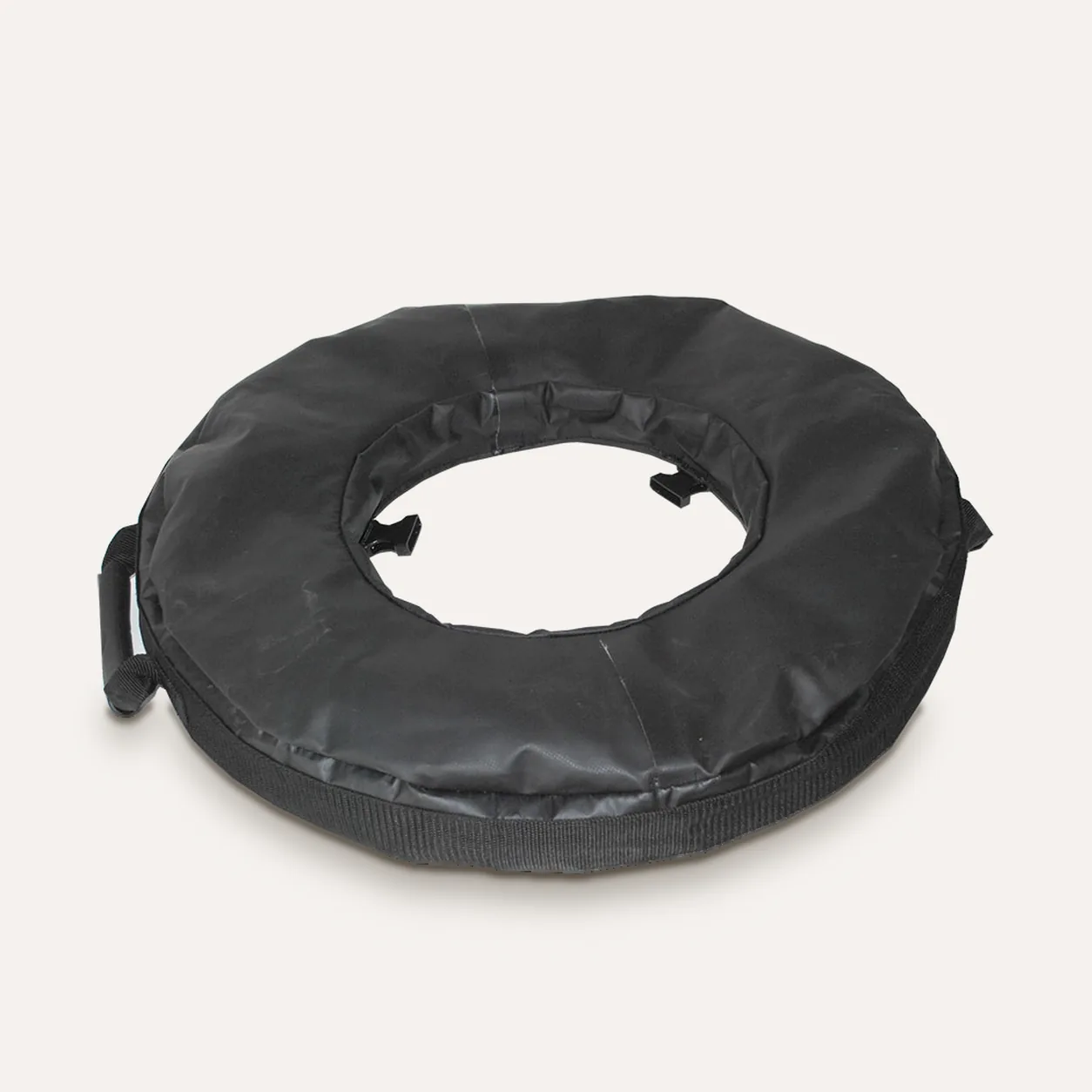 Wassertank Ring 4er Set für 5 Meter Dome Zelte, freigestellt auf hellem Grund